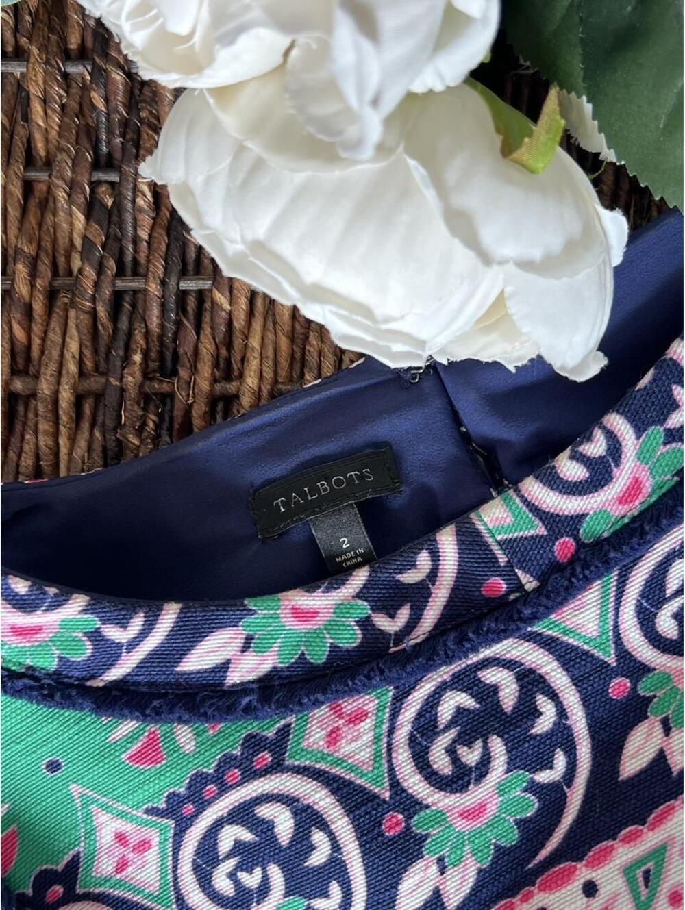 Talbots patterned shift dress - Picture 3 of 3